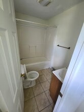 134 E College Ave in Frostburg, MD - Building Photo - Building Photo