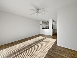 3612 Pine Oak Cir in Ft. Myers, FL - Building Photo - Building Photo