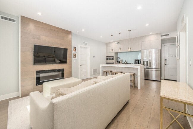 property at 1405 Frankford Ave