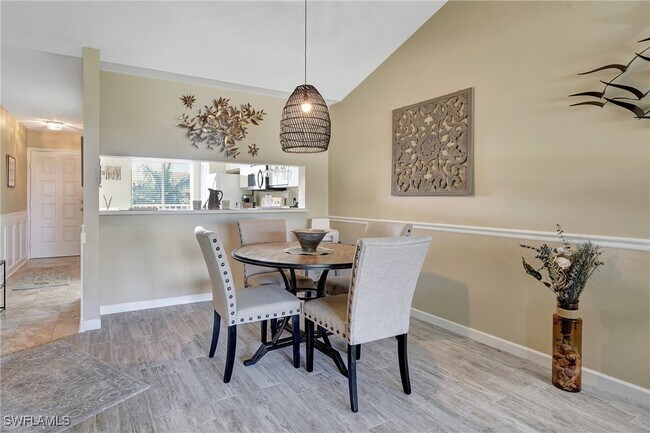 3062 Sandpiper Bay Cir