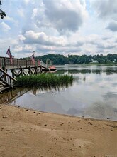 175 Old Field Rd in East Setauket, NY - Building Photo - Building Photo