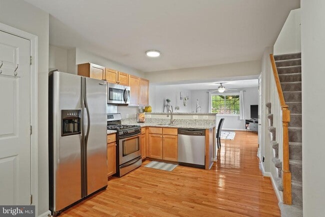 property at 1401 N Van Dorn St