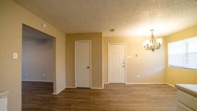 2302 Traverse Dr in Killeen, TX - Building Photo - Building Photo