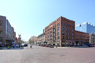 1210-1214 Howard St in Omaha, NE - Building Photo - Building Photo