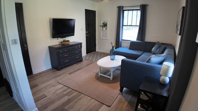 1420 E 9th St in Sioux Falls, SD - Building Photo - Building Photo