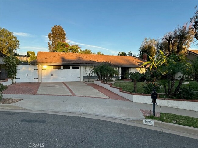 property at 1933 N Canyon Park Cir