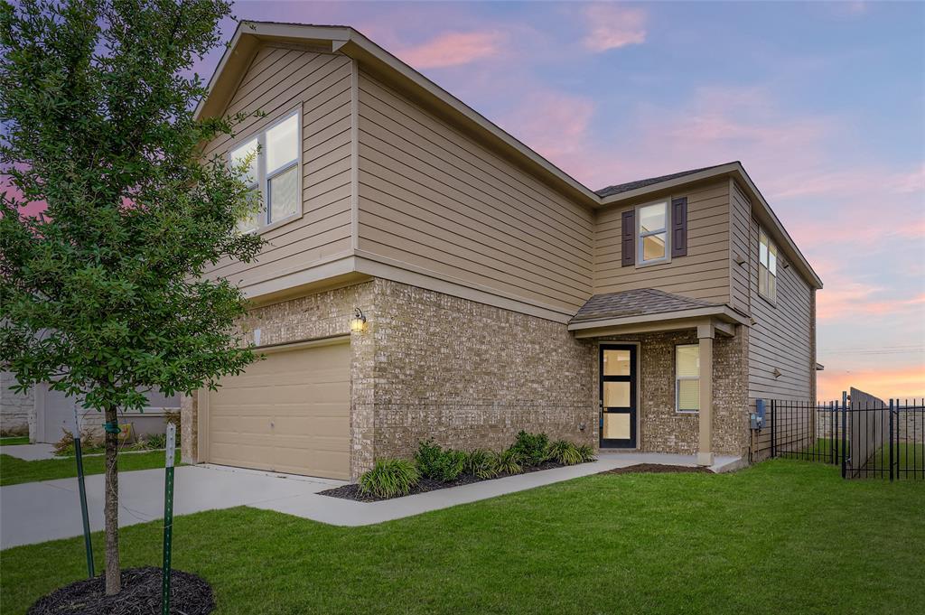 7806 Song Sparrow Dr. in Austin, TX - Building Photo