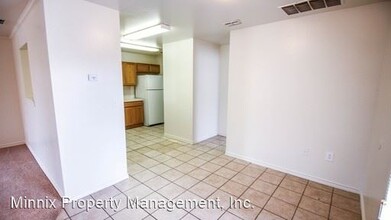 802 N Bangor Ave in Lubbock, TX - Building Photo - Building Photo