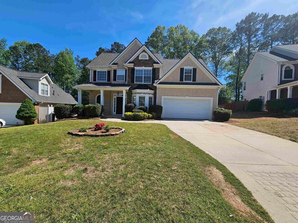 51 Park Forest Curve in Newnan, GA - Building Photo