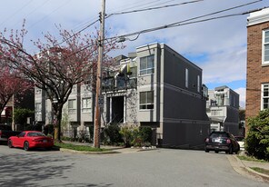 The Nottingham in Vancouver, BC - Building Photo
