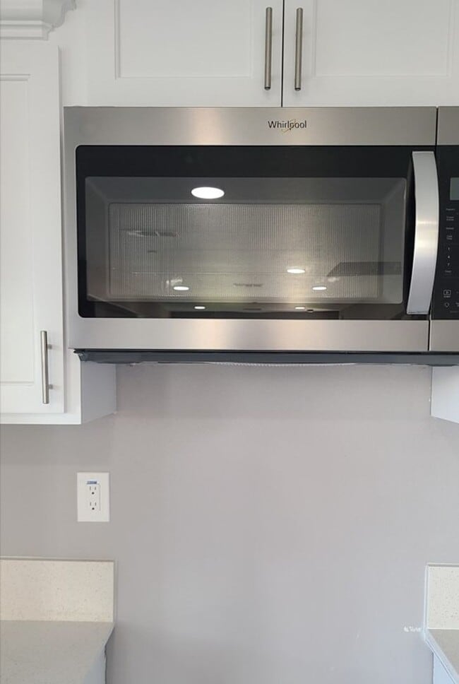 425 E 129th St in Los Angeles, CA - Building Photo - Building Photo