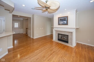 12880 Oxbridge Pl in Fishers, IN - Building Photo - Building Photo