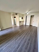 Town Creek Village in Stephenville, TX - Foto de edificio - Interior Photo