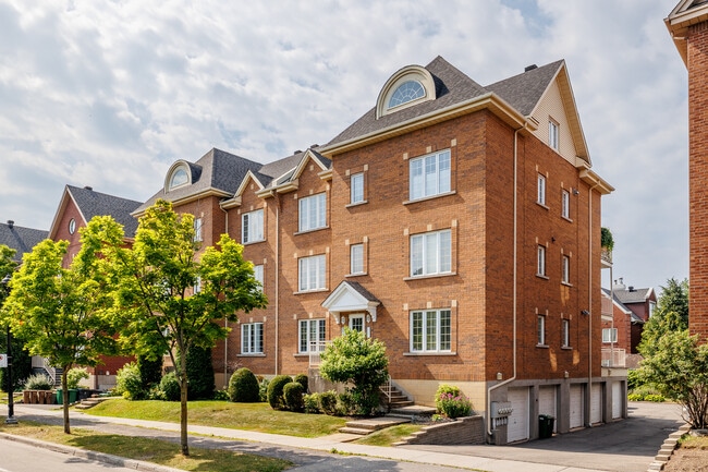 1598 Alexis-Nihon Boul