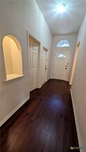 208 Bonner St in New Braunfels, TX - Building Photo - Building Photo