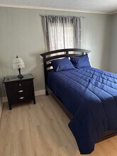 21 Gage Ave, Unit Charming Apartment in Glens Falls, NY - Building Photo - Building Photo