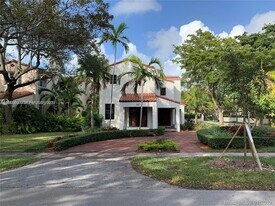 901 Majorca Ave in Coral Gables, FL - Building Photo