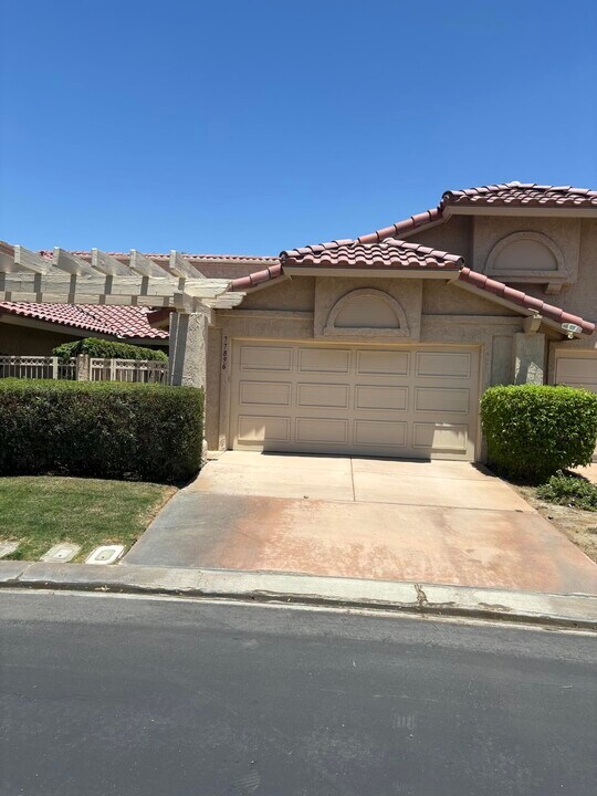 77896 Woodhaven Dr N in Palm Desert, CA - Building Photo
