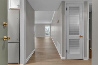 116 Harding Pl in Nashville, TN - Building Photo - Building Photo