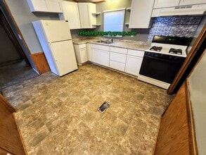 10507 Old Leo Rd in Fort Wayne, IN - Building Photo - Building Photo