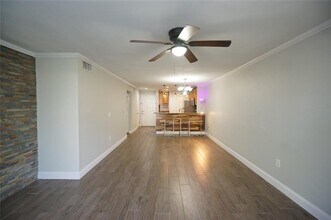 10122 Winsford Oak Blvd in Tampa, FL - Building Photo - Building Photo