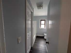 1806 Deer Pk Ave, Unit 1806- Rear Unit in Deer Park, NY - Building Photo - Building Photo
