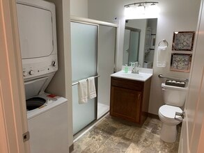 Glenmary Grove Senior Apartments in Louisville, KY - Building Photo - Building Photo