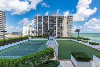 6365 Collins Ave, Unit 3101 in Miami, FL - Building Photo - Building Photo