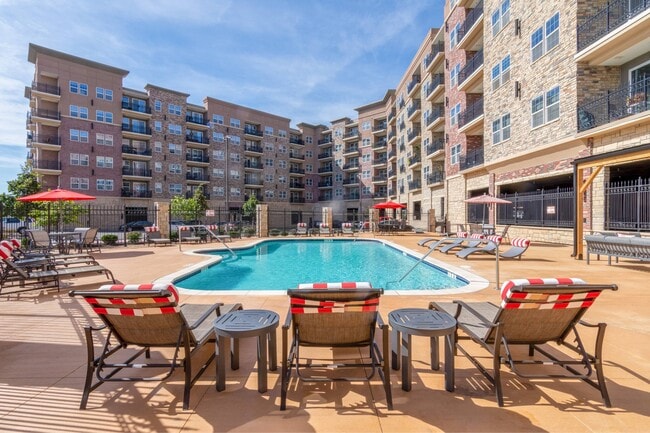 Carson Street Towers in Overland Park, KS - Building Photo - Building Photo