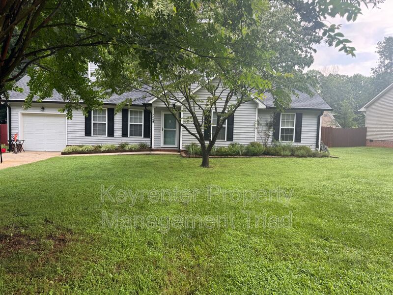 706 Princess Rd in Greensboro, NC - Building Photo