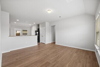 13024 Tinker St in Manor, TX - Building Photo - Building Photo