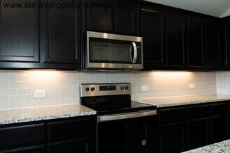 913 King St in Krugerville, TX - Building Photo - Building Photo