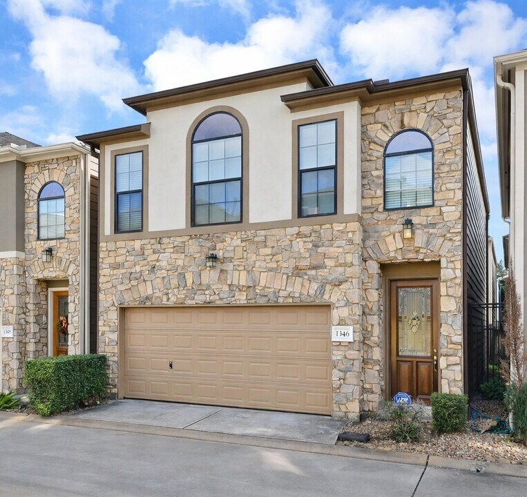 1346 Studer St in Houston, TX - Building Photo