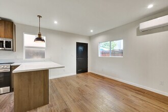 1106 5th Ave, Unit 3 in Los Angeles, CA - Foto de edificio - Building Photo