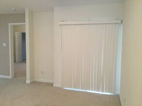 205 Tobiano Dr in New Bern, NC - Building Photo - Building Photo
