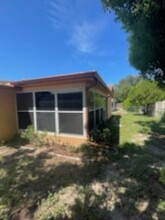 8625 Briar Patch Dr in Port Richey, FL - Building Photo - Building Photo