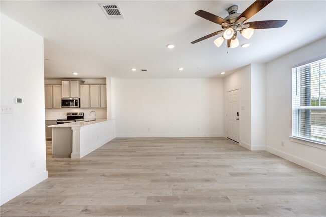 property at 11914 Carvalho Dr