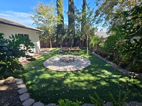 2570 Pacific St in Napa, CA - Building Photo - Building Photo