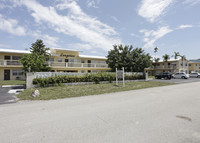 Longview House Apartments in Fort Lauderdale, FL - Foto de edificio - Building Photo