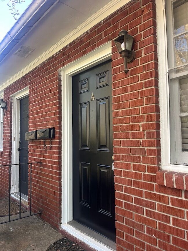 30 Piedmont Ave in Charleston, SC - Building Photo - Building Photo