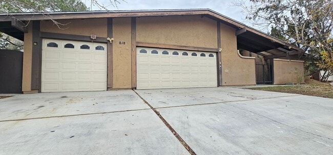 818 Sherri St in Ridgecrest, CA - Building Photo - Building Photo