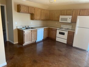 765 Old Mayhew Rd, Unit One bedroom one bath in Starkville, MS - Foto de edificio - Building Photo