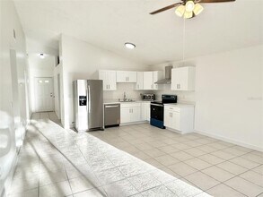 10708 Brice Ct in Orlando, FL - Building Photo - Building Photo