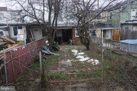 4569 Worth St photo'
