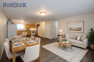 233 E Julie Anna Dr in Sandy, UT - Building Photo - Building Photo