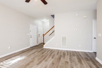 4417 Cardinal Grove Blvd in Raleigh, NC - Building Photo - Building Photo