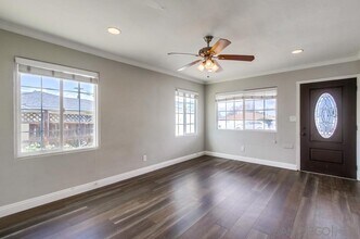 6327 Newsome Dr in San Diego, CA - Building Photo - Building Photo