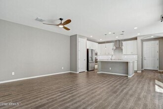 2048 S Agnes Ln in Gilbert, AZ - Building Photo - Building Photo