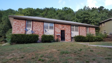 Eaton Street Apartments in Kansas City, KS - Building Photo - Building Photo