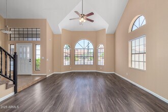 6121 E Saddleback St in Mesa, AZ - Building Photo - Building Photo